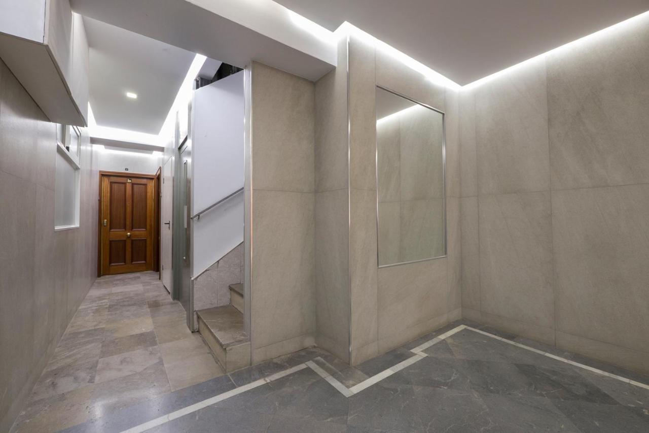 Apartamento Ribera Del Genil Centro กรานาดา ภายนอก รูปภาพ